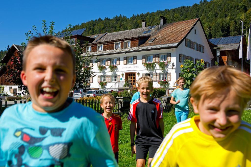 Sonne Bezau - Familotel Bregenzerwald Buitenkant foto