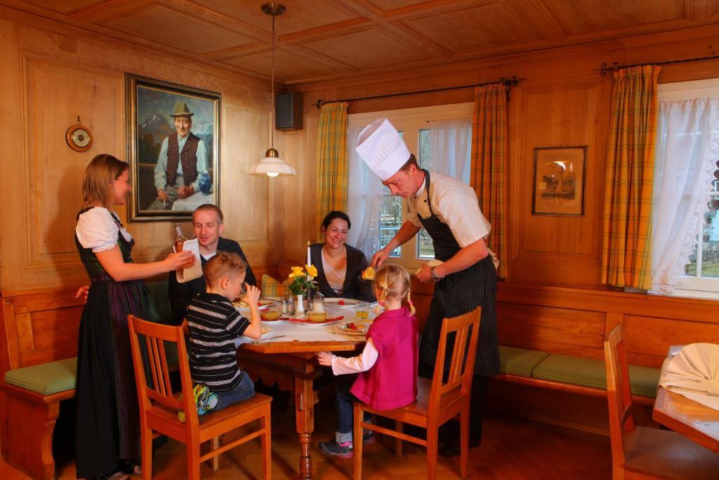 Sonne Bezau - Familotel Bregenzerwald Buitenkant foto